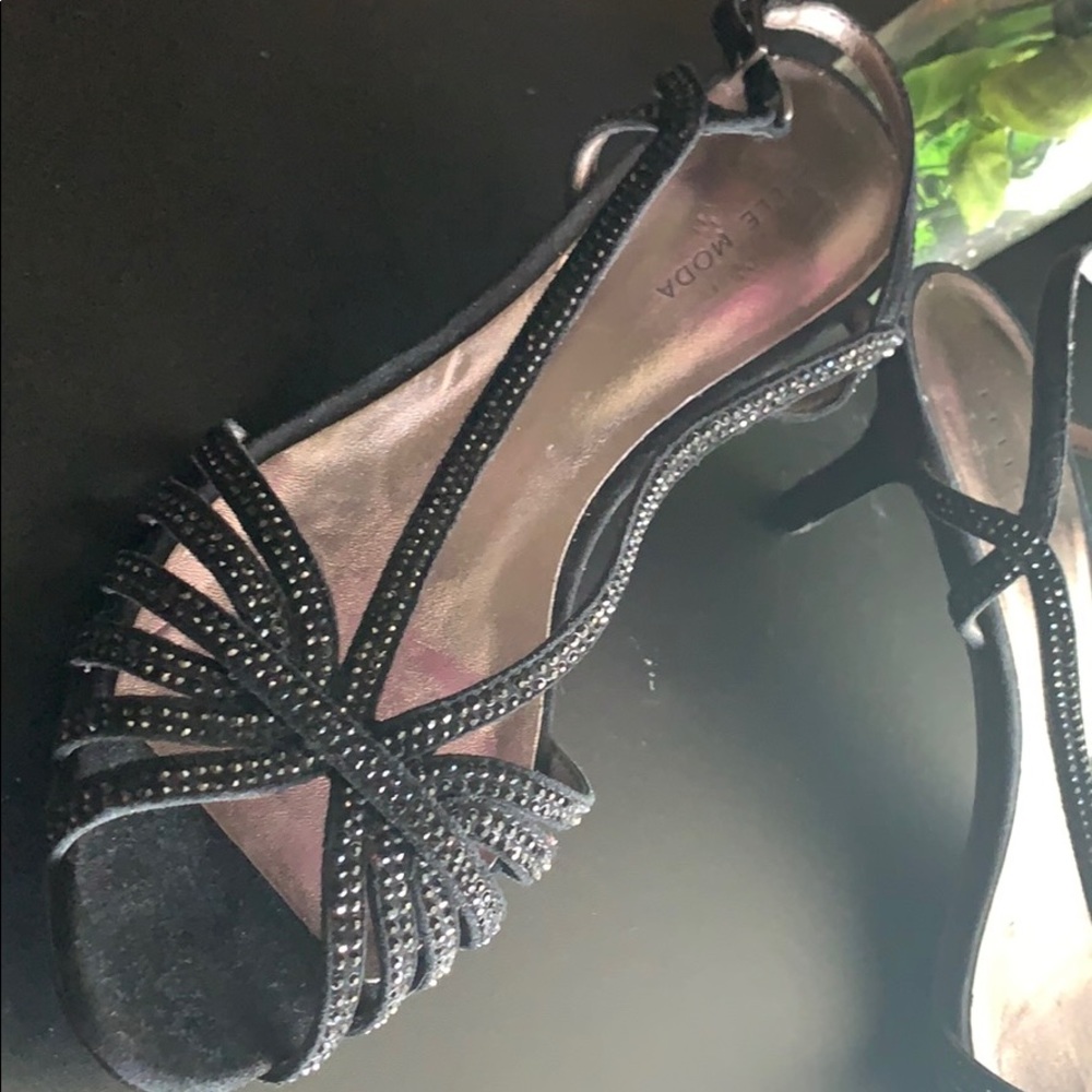 New Pelle Moda shoes